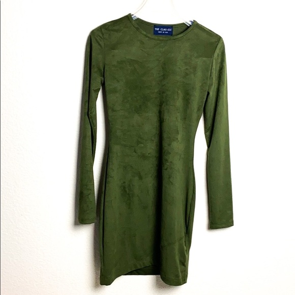 The Classic Dresses & Skirts - The Clas-sic Green Velvet Long Sleeve Dress